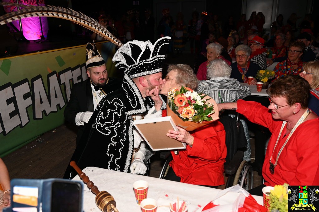 ../Images/Senioren carnaval 2024 085.jpg